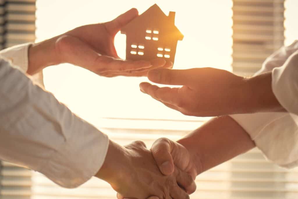 Real Estate Agent
